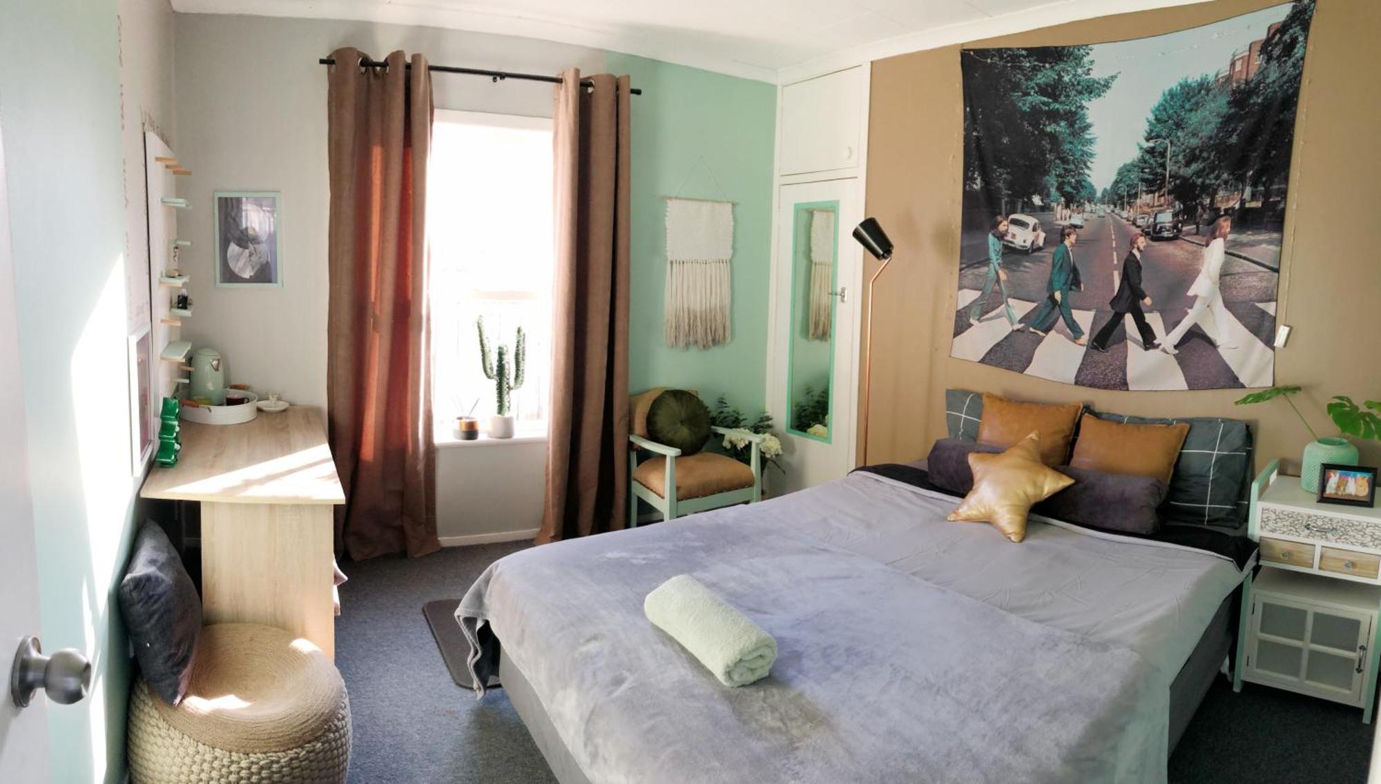 Double Bed Guest Room Hamilton Eksteriør bilde